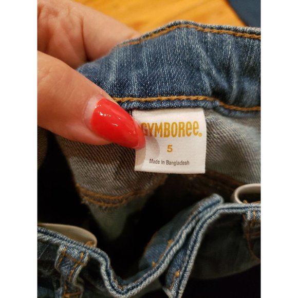 2 pairs of Jean's little girl size 5 & 6 - Picture 2 of 4